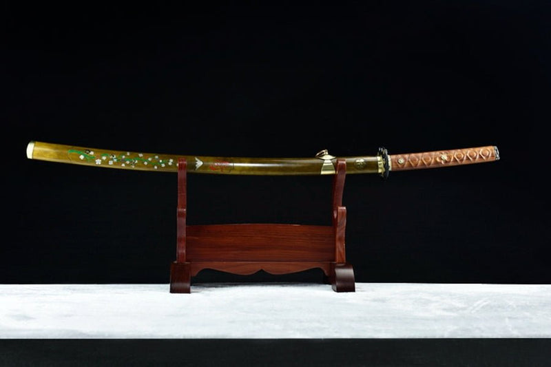 Katana Yueying Damascus Folded Clay Tempered Brass Saya 月櫻 For Sale | KatanaSwordArt Japanese Katana